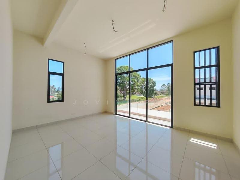 Semi-Detached House for Sale in Parit Buntar (Perak) - Jovin Lee - Living Room - PropertyGuru.com.my