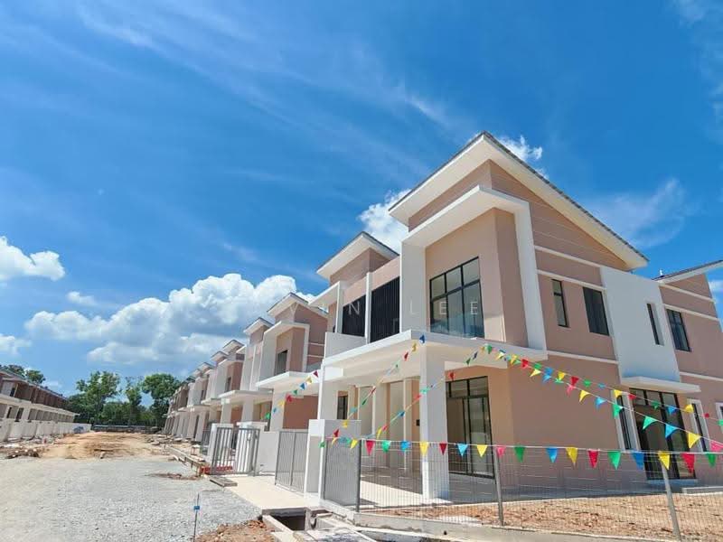 Semi-Detached House for Sale in Parit Buntar (Perak) - Jovin Lee - Exterior - PropertyGuru.com.my