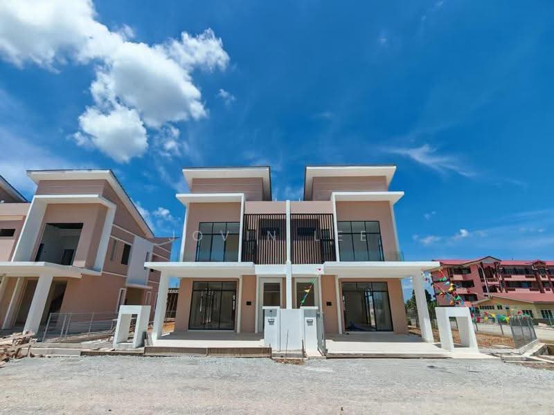 Semi-Detached House for Sale in Parit Buntar (Perak) - Jovin Lee - Exterior - PropertyGuru.com.my