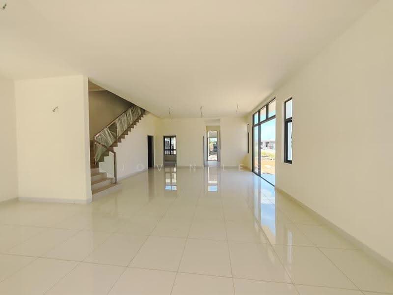 Semi-Detached House for Sale in Parit Buntar (Perak) - Jovin Lee - Living Room - PropertyGuru.com.my