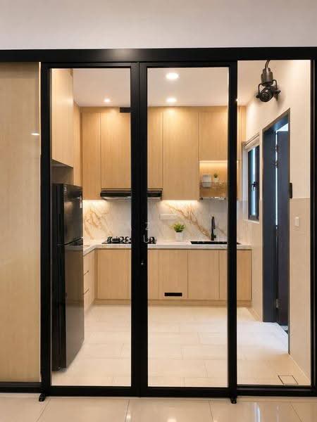 Townhouse for Rent in Elmina (Shah Alam) - Aziz Abdullah - Kitchen - PropertyGuru.com.my