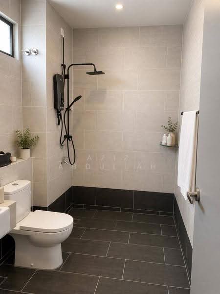 Townhouse for Rent in Elmina (Shah Alam) - Aziz Abdullah - Bathroom - PropertyGuru.com.my