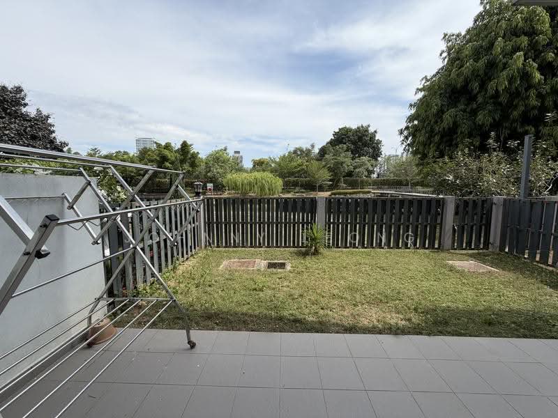 Rumah Teres 2-Tingkat untuk Dijual di Setia Eco Glades (Cyberjaya) - Johnny Leong - Garden - PropertyGuru.com.my