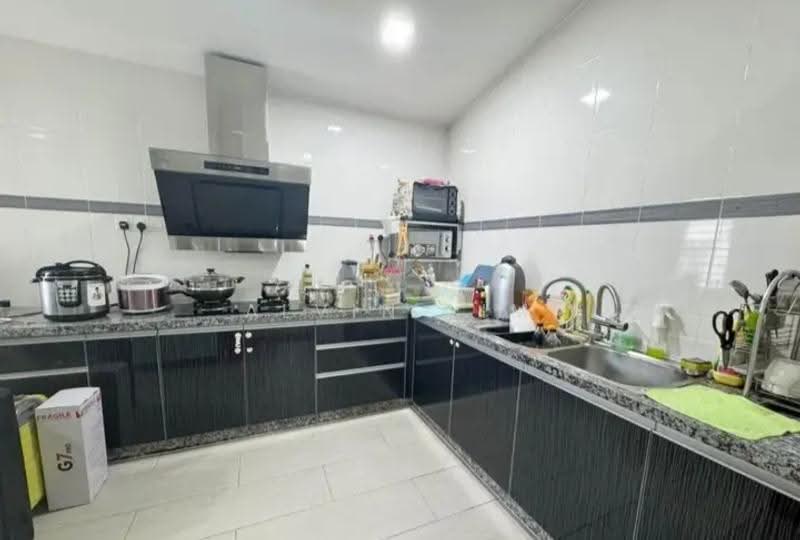 Rumah Berkembar untuk Dijual di Aman Perdana (Kapar) - Alvin Lim - Kitchen - PropertyGuru.com.my