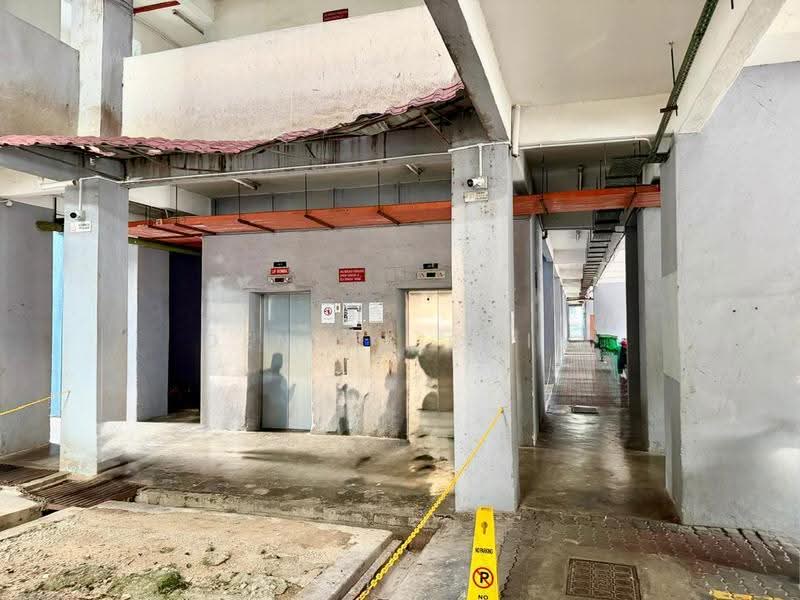 Flat for Rent at Flat Taman Bukit Angkasa - Dennix Chin - Corridor - PropertyGuru.com.my