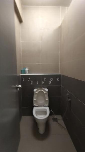 Cluster Factory for Rent in Eco Business Park 1 (Johor Bahru) - Lai Kok Seng - Bathroom - PropertyGuru.com.my