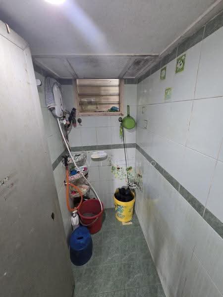 Flat for Sale at Rumah Pangsa Permas Jaya - Kevin Ho - Bathroom - PropertyGuru.com.my