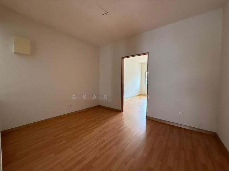 2-storey Terraced House for Sale in Denai Alam (Shah Alam) - Ryan Soo - Interior - PropertyGuru.com.my