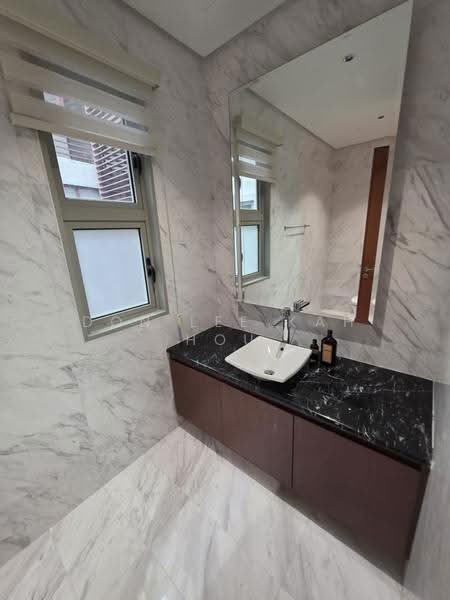Condominium for Sale at 9 Madge - Don Lee Kah Hou - Bathroom - PropertyGuru.com.my