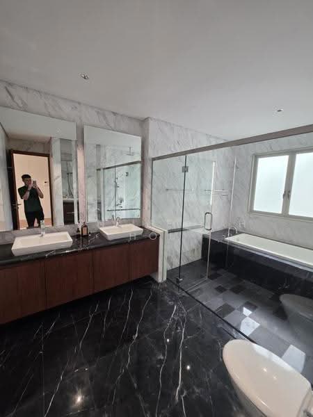 Condominium for Sale at 9 Madge - Don Lee Kah Hou - Bathroom - PropertyGuru.com.my