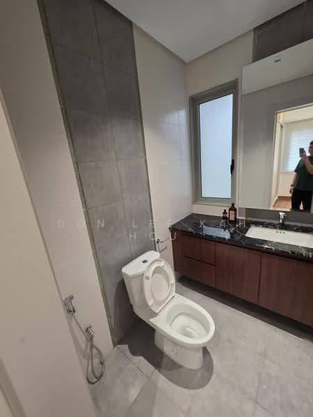 Condominium for Sale at 9 Madge - Don Lee Kah Hou - Bathroom - PropertyGuru.com.my