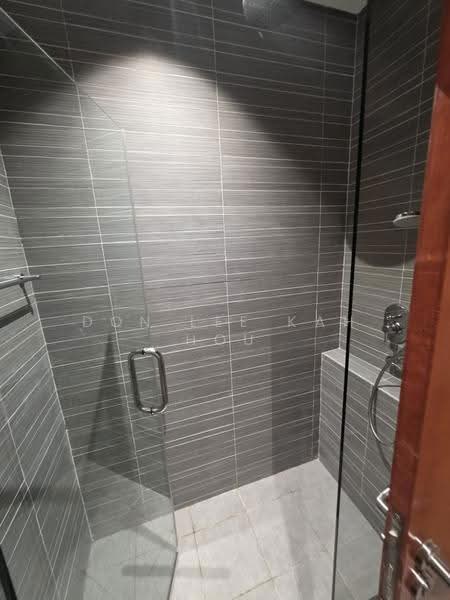 Condominium for Sale at 9 Madge - Don Lee Kah Hou - Bathroom - PropertyGuru.com.my