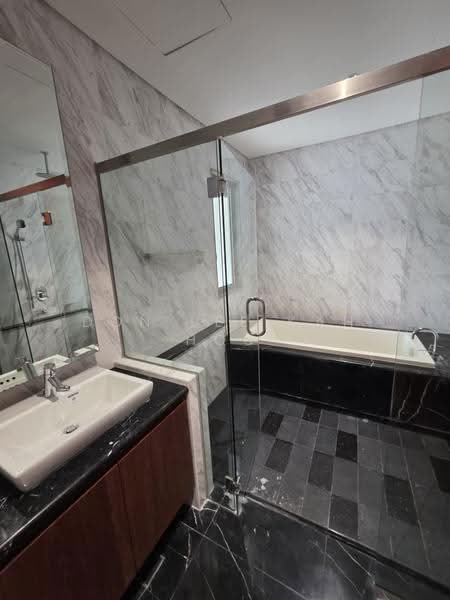 Condominium for Sale at 9 Madge - Don Lee Kah Hou - Bathroom - PropertyGuru.com.my