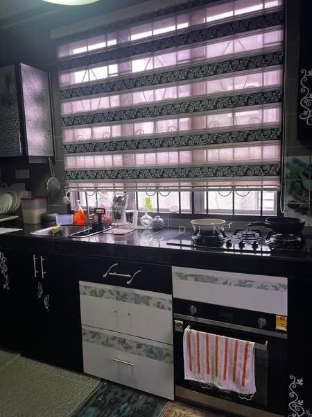 Rumah Teres 2-Tingkat untuk Dijual di Seksyen U9 (Shah Alam) - Umar Din - Kitchen - PropertyGuru.com.my
