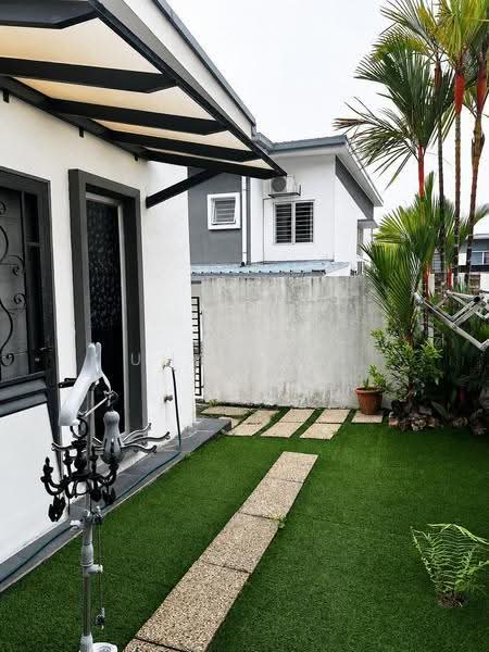 Rumah Teres 2-Tingkat untuk Dijual di Seksyen U9 (Shah Alam) - Umar Din - Exterior - PropertyGuru.com.my