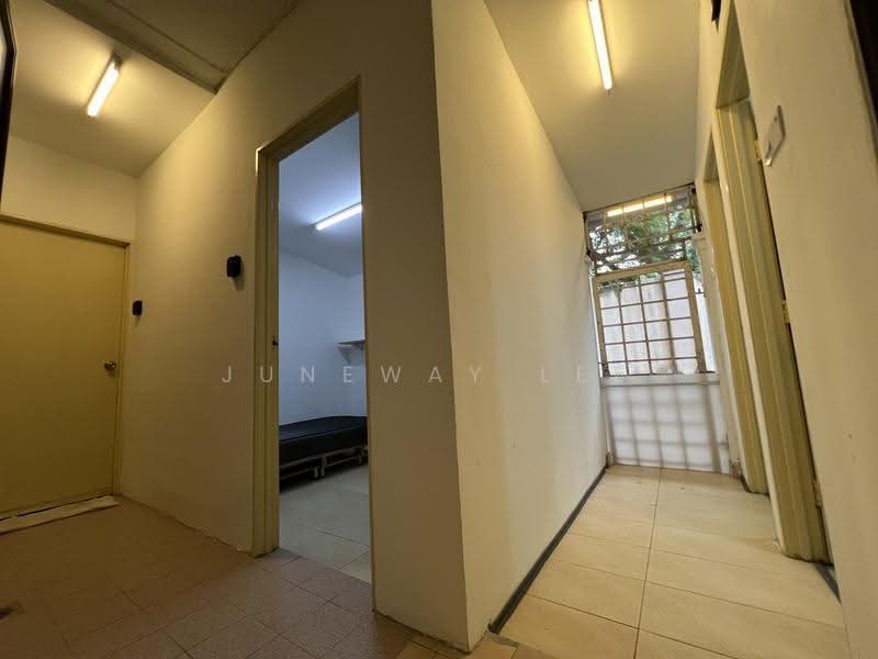Rumah Teres 2-Tingkat untuk Dijual di Alam Damai (Cheras) - Juneway Lee - Corridor - PropertyGuru.com.my