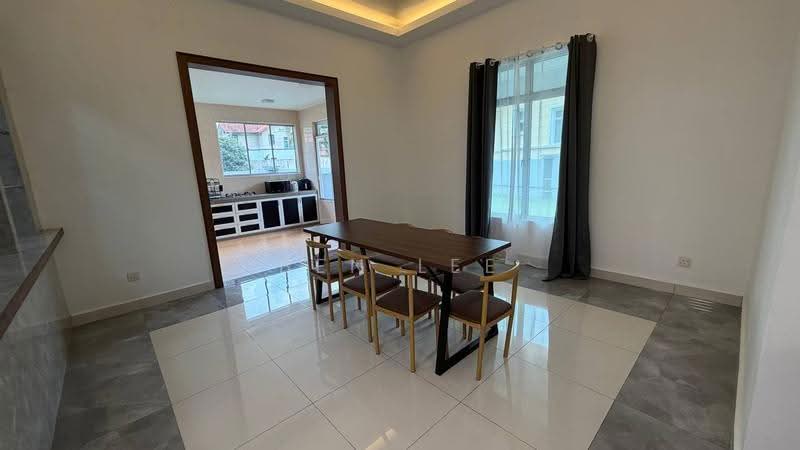 Bungalow House for Rent in Bandar Putra Kulai (Kulai) - Ben Lee - Dining Room - PropertyGuru.com.my