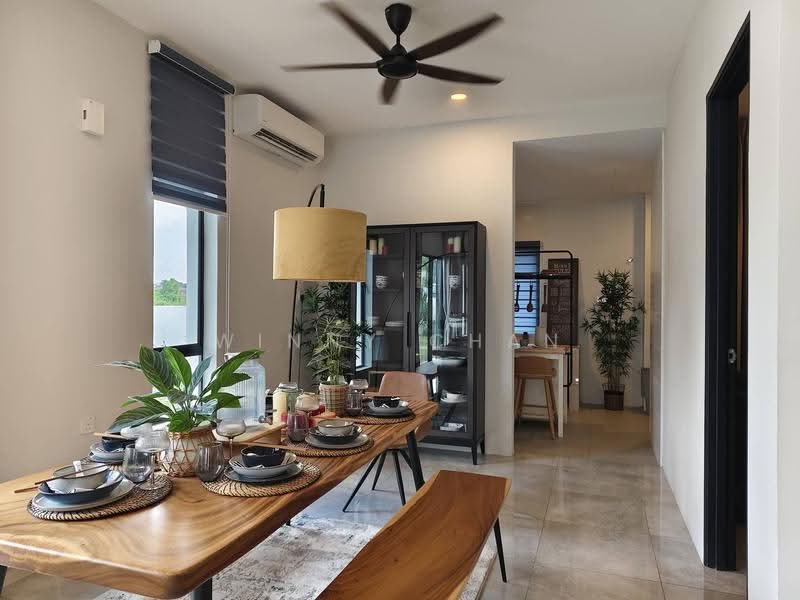 Semi-Detached House for Sale in Simpang Pulai (Perak) - Winny Chan - Dining Room - PropertyGuru.com.my