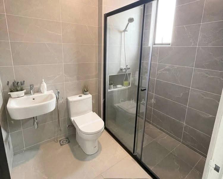 Semi-Detached House for Sale in Simpang Pulai (Perak) - Winny Chan - Bathroom - PropertyGuru.com.my