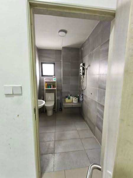 Rumah Teres 2-Tingkat untuk Dijual di Cyberjaya (Selangor) - Najah Kadir - Bathroom - PropertyGuru.com.my