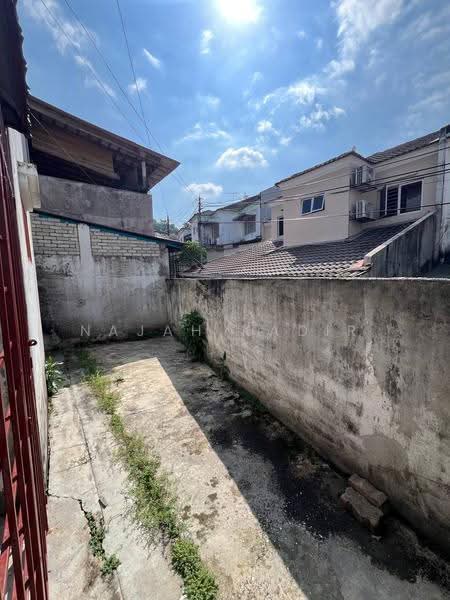 Rumah Teres untuk Dijual di Kajang (Selangor) - Najah Kadir - Exterior - PropertyGuru.com.my