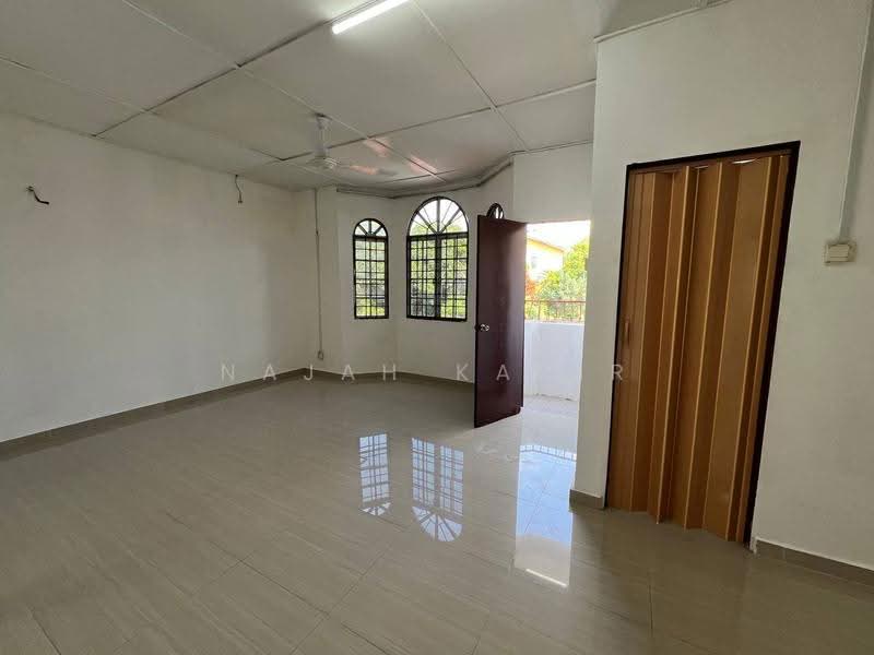 Rumah Teres untuk Dijual di Kajang (Selangor) - Najah Kadir - PropertyGuru.com.my