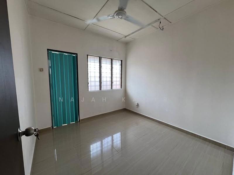 Rumah Teres untuk Dijual di Kajang (Selangor) - Najah Kadir - PropertyGuru.com.my