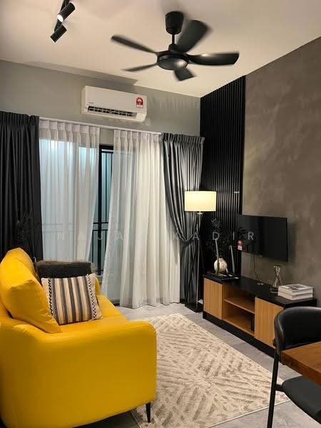 Kediaman Servis untuk Dijual di The Vybe @ Techzone - Najah Kadir - Living Room - PropertyGuru.com.my