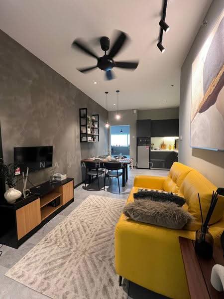 Kediaman Servis untuk Dijual di The Vybe @ Techzone - Najah Kadir - Living Room - PropertyGuru.com.my