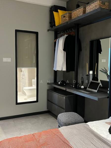 Kediaman Servis untuk Dijual di The Vybe - Najah Kadir - Bedroom - PropertyGuru.com.my