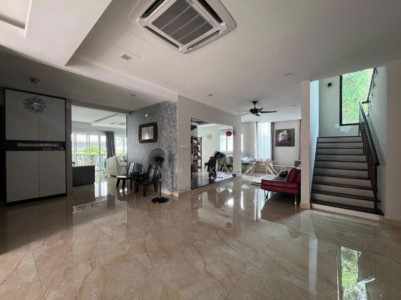 Bungalow House untuk Dijual di Country Heights (Kajang) - Najah Kadir - Living Room - PropertyGuru.com.my