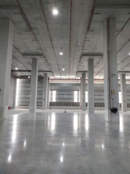 Warehouse for Rent in Shah Alam (Selangor) - Tries Chalil - Interior - PropertyGuru.com.my
