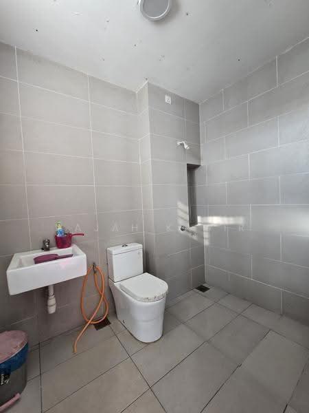 Rumah Teres untuk Dijual di Bandar Sri Sendayan (Negeri Sembilan) - Najah Kadir - Bathroom - PropertyGuru.com.my