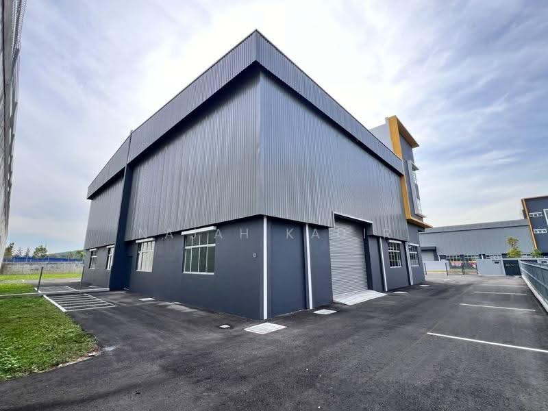 Factory for Rent in Nilai Impian (Nilai) - Najah Kadir - Exterior - PropertyGuru.com.my