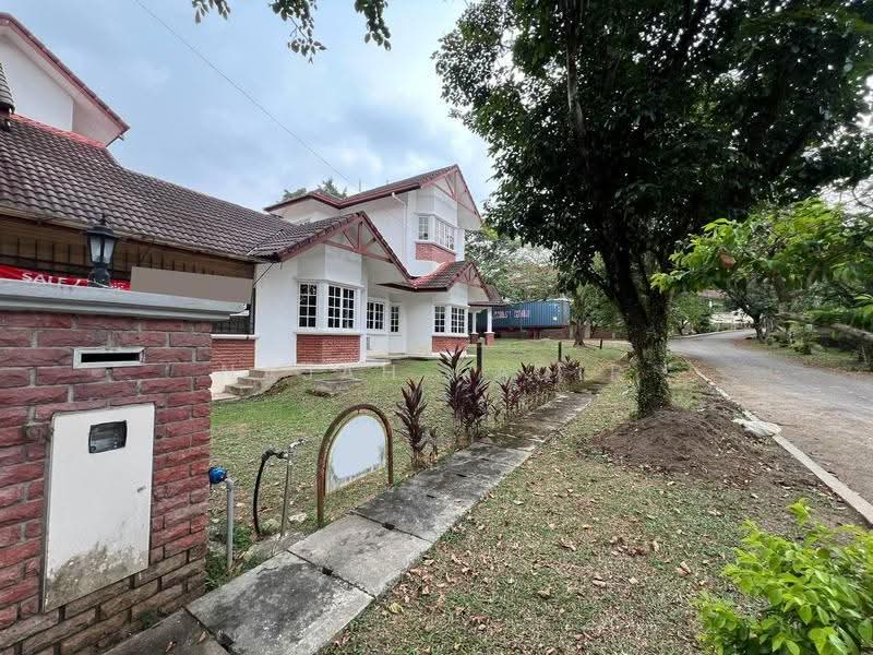 Bungalow House untuk Dijual di Country Heights (Kajang) - Najah Kadir - Exterior - PropertyGuru.com.my