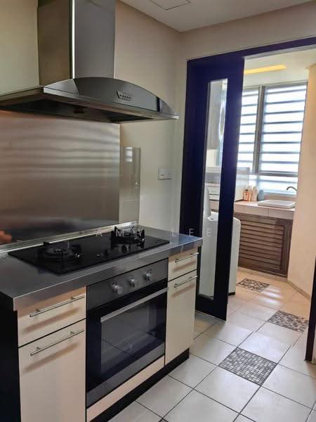Service Residence for Sale at i-Zen @ Kiara 2 - Amy Lee - Kitchen - PropertyGuru.com.my