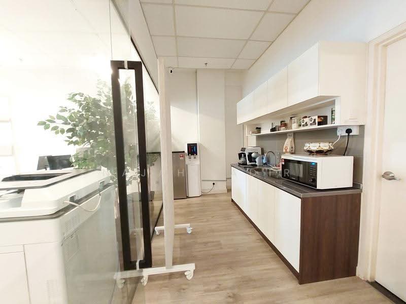 Pejabat untuk Disewa di Cyberjaya (Selangor) - Najah Kadir - Kitchen - PropertyGuru.com.my