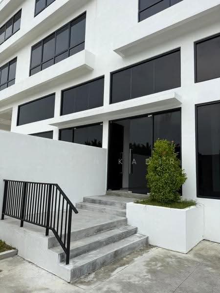 Semi-D Factory for Sale in Banting (Selangor) - Najah Kadir - PropertyGuru.com.my