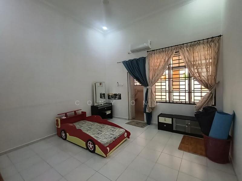 Semi-Detached House for Sale in Kulai (Johor) - Cony Ong - Bedroom - PropertyGuru.com.my