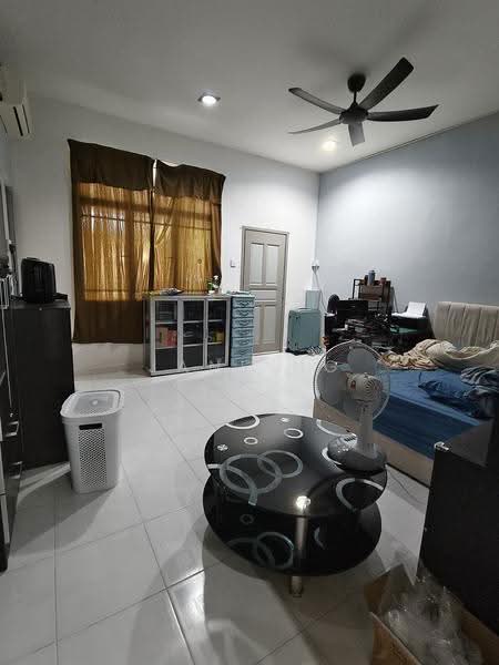 Rumah Teres 2-Tingkat untuk Dijual di Taman Impian Indah (Bukit Mertajam) - Jane Ng - Living Room - PropertyGuru.com.my