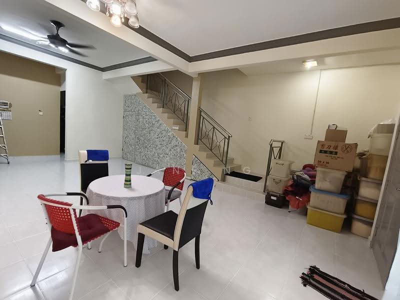 Rumah Teres 2-Tingkat untuk Dijual di Taman Impian Indah (Bukit Mertajam) - Jane Ng - Living Room - PropertyGuru.com.my