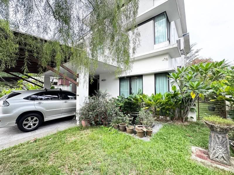 Rumah Berkembar untuk Dijual di Seksyen U9 (Shah Alam) - Yasmin Sulaiman - Exterior - PropertyGuru.com.my