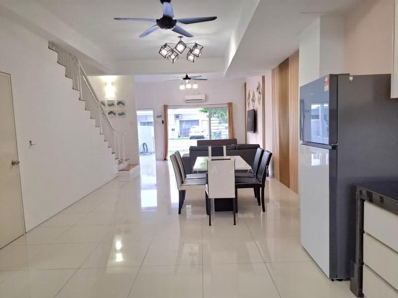 2-storey Terraced House for Rent in Dengkil (Selangor) - Siti Hajar - Living Room - PropertyGuru.com.my
