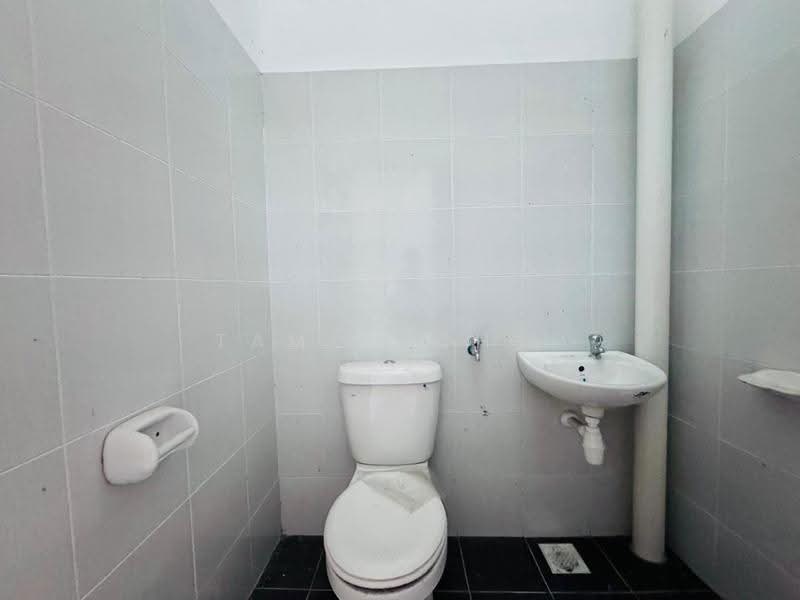 2-storey Terraced House for Sale in Taman Pulai Mutiara (Iskandar Puteri (Nusajaya)) - Tammy Chin - Bathroom - PropertyGuru.com.my