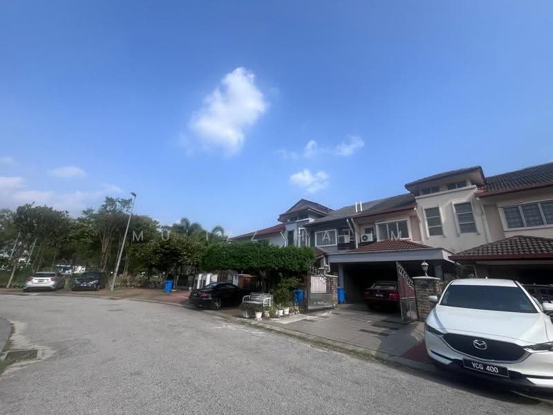 2-storey Terraced House for Sale in Bukit Jelutong (Shah Alam) - Mu'izz Halim - Exterior - PropertyGuru.com.my