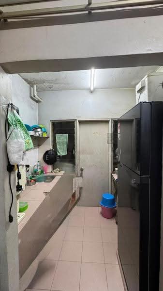 Rumah Flat untuk Dijual di Sri Indah - Chuk Wai Yee (Y.E) - Kitchen - PropertyGuru.com.my