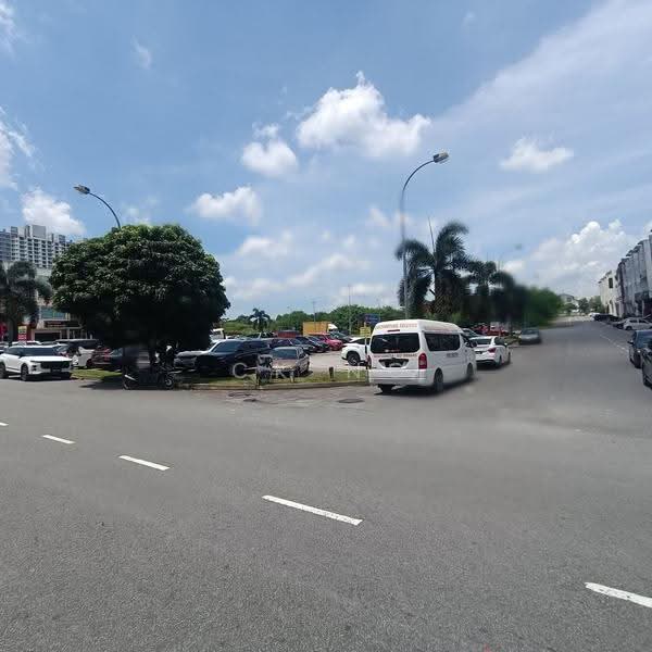Shop / Office for Sale in Taman Mutiara Mas (Skudai) - CK Ng - Exterior - PropertyGuru.com.my