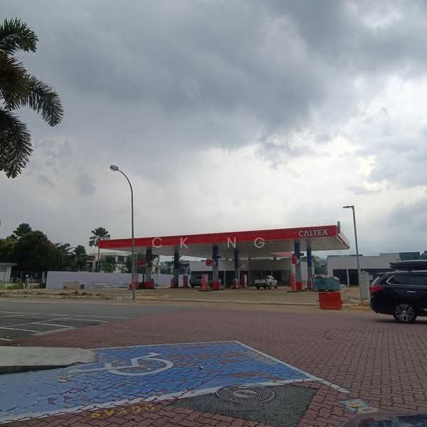 Shop / Office for Sale in Taman Mutiara Mas (Skudai) - CK Ng - Exterior - PropertyGuru.com.my