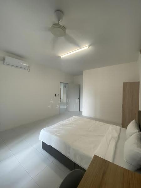 Condominium for Rent at Residensi Sateria - Azura Hariri - Bedroom - PropertyGuru.com.my