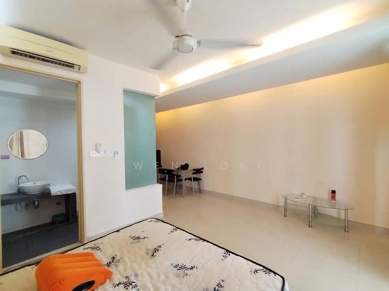Kediaman Servis untuk Disewa di Ritze Perdana 2 - Owen Loke - Bedroom - PropertyGuru.com.my